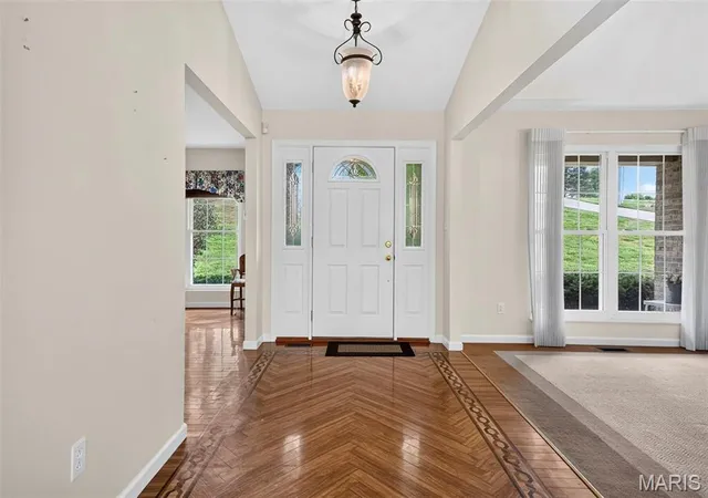 Photo 3 of Single family home for sale at 74 Forest Hills Dr, Washington, MO 63090 | MLS# MIS26060005 | Listing updated on 2026-10-06