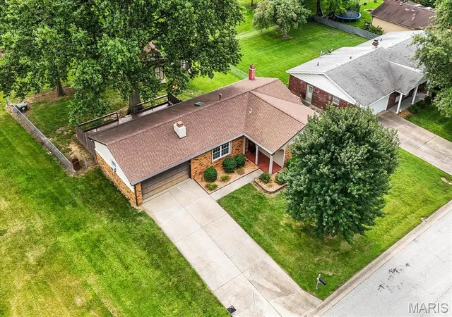 Photo 4 of Single family home for sale at 104 San Mateo Dr, Belleville, IL 62221 | MLS# MIS26060012 | Listing updated on 2026-09-24