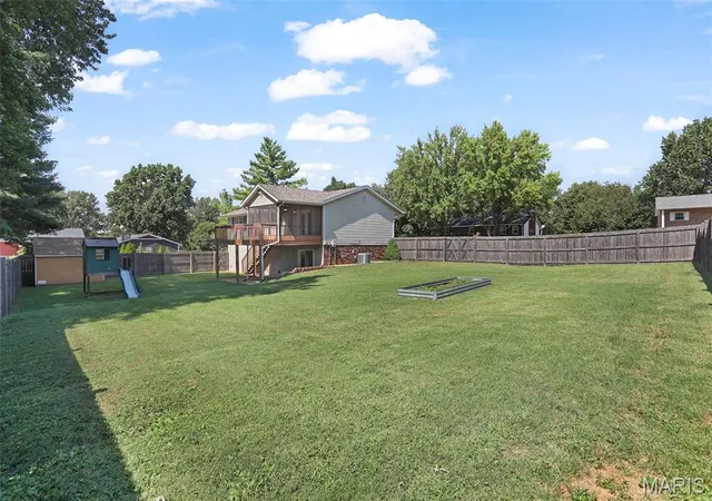 Photo 1 of Single family home for sale at 913 Long Branch Rd, Troy, IL 62294 | MLS# MIS26060013 | Listing updated on 2026-09-18