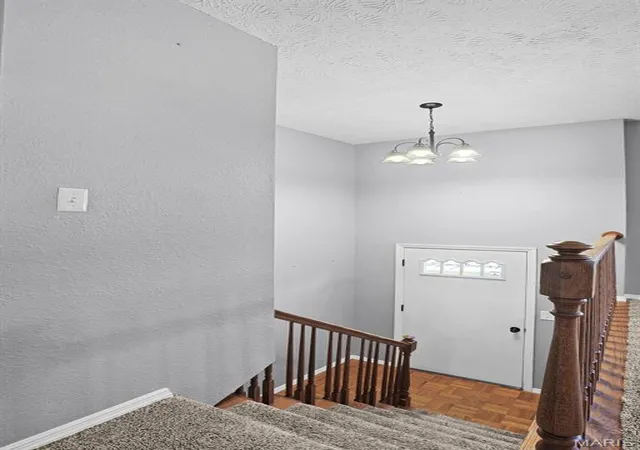 Photo 2 of Single family home for sale at 913 Long Branch Rd, Troy, IL 62294 | MLS# MIS26060013 | Listing updated on 2026-09-18