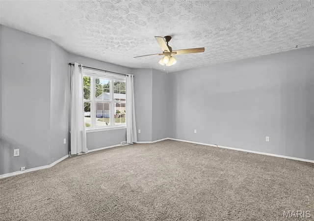 Photo 3 of Single family home for sale at 913 Long Branch Rd, Troy, IL 62294 | MLS# MIS26060013 | Listing updated on 2026-09-18
