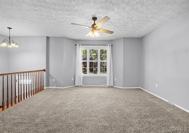 Photo 4 of Single family home for sale at 913 Long Branch Rd, Troy, IL 62294 | MLS# MIS26060013 | Listing updated on 2026-09-18