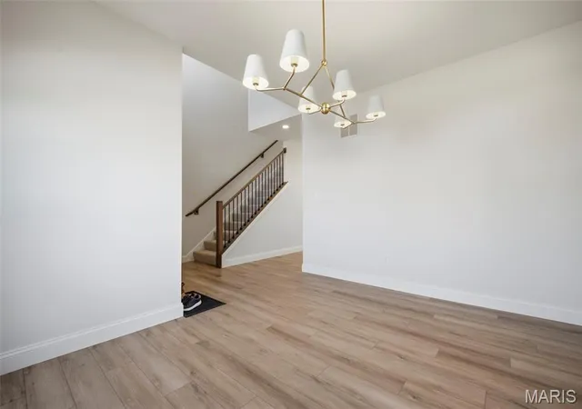 Photo 3 of Single family home for sale at 535 Ryehill Dr, Saint Peters, MO 63376 | MLS# MIS26060034 | Listing updated on 2026-10-09