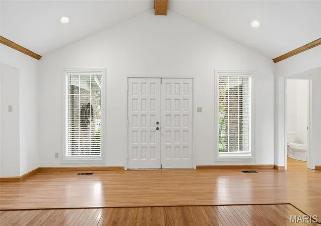 Photo 1 of Single family home for sale at 1709 Howehill Ct, Chesterfield, MO 63017 | MLS# MIS26060054 | Listing updated on 2026-10-28