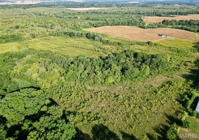Photo 4 of Sale Pending at 00 East 150th Ave, Mason, IL 62443 | MLS# MIS26060060 | Listing updated on 2026-10-07
