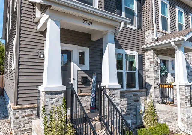 Photo 2 of Townhouse for sale at 7729 Dale Ave, Saint Louis, MO 63117 | MLS# MIS26060067 | Listing updated on 2026-09-18