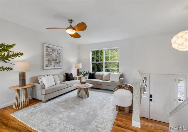 Photo 3 of Sale Pending at 306 Chicago St, Saint Louis, MO 63122 | MLS# MIS26060078 | Listing updated on 2026-09-28