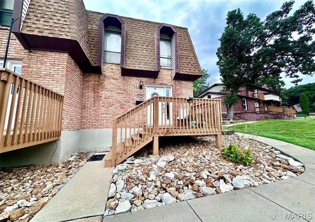 Photo 1 of Condo for sale at 2755 Blackforest Dr, Saint Louis, MO 63129 | MLS# MIS26060111 | Listing updated on 2026-10-02