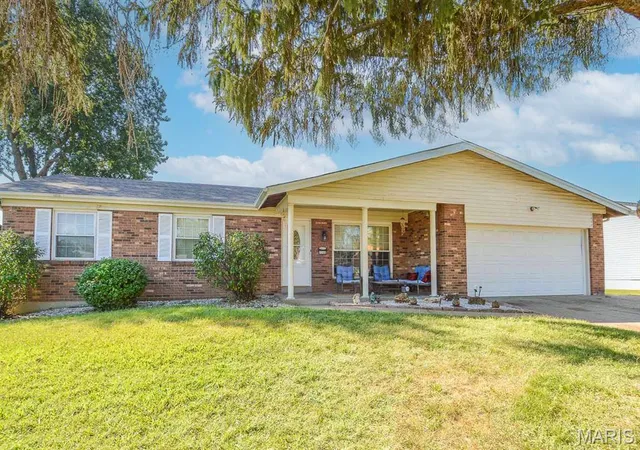 Single family home for sale at 4044 Avery Ln, Bridgeton, MO 63044 | MLS# MIS26060117