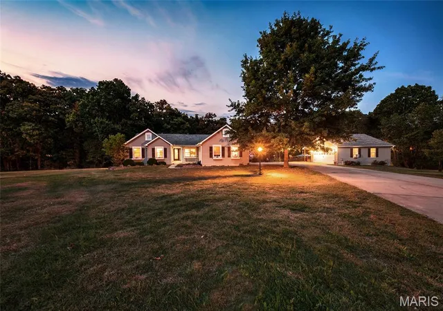 Single family home for sale at 175 Southview Dr, Troy, MO 63379 | MLS# MIS26060120