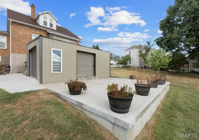 Photo 4 of Single family home for sale at 513 E Sainte Marie St, Perryville, MO 63775 | MLS# MIS26060136 | Listing updated on 2026-10-06