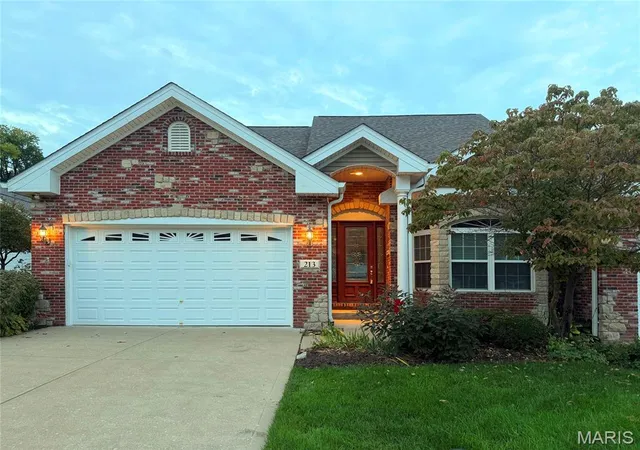 Photo 1 of Single family home for sale at 213 Woodland Pl Ct, Saint Charles, MO 63303 | MLS# MIS26060152 | Listing updated on 2026-10-06