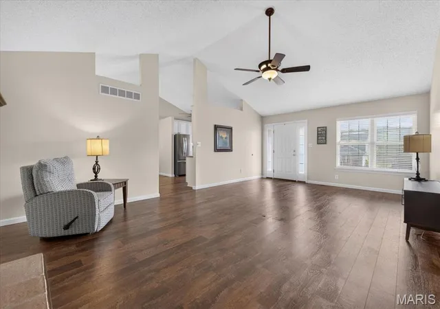 Photo 3 of Sale Pending at 6223 Clover Lake Dr, Cedar Hill, MO 63016 | MLS# MIS26060161 | Listing updated on 2026-09-28