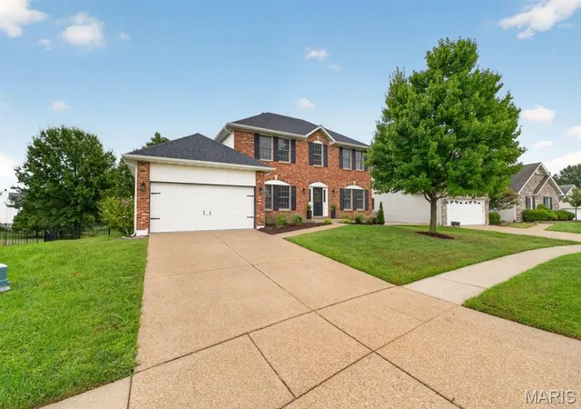Photo 2 of Single family home for sale at 2340 Quaint Cottage Dr #1216, O Fallon, MO 63368 | MLS# MIS26060189 | Listing updated on 2026-09-25