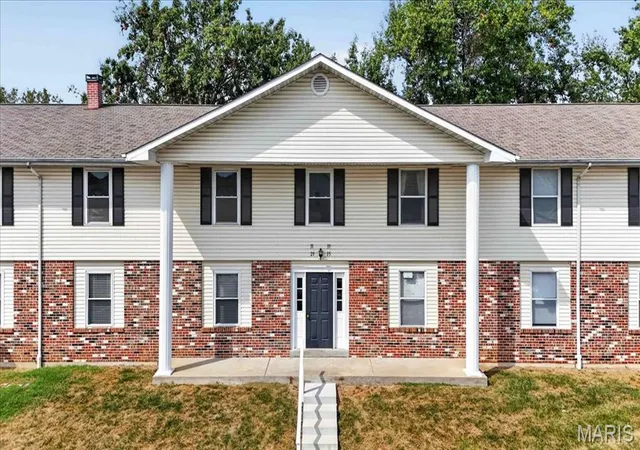 Photo 1 of Sale Pending at 29 Delray Ct #D, Saint Peters, MO 63376 | MLS# MIS26060193 | Listing updated on 2026-09-22