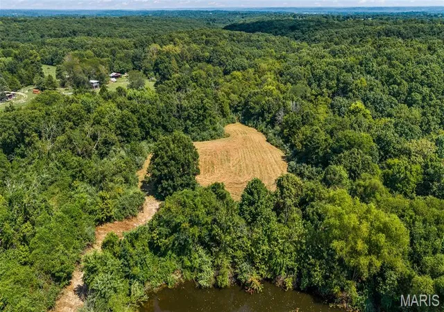 Photo 4 of Single family home for sale at 3735 State Rd Aa, Holts Summit, MO 65043 | MLS# MIS26060196 | Listing updated on 2026-09-26