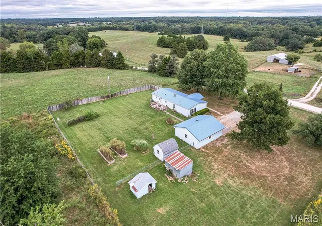 Photo 38 of Sale Pending at 5225 County Rd 207, Fulton, MO 65251 | MLS# MIS26060198 | Listing updated on 2026-10-21