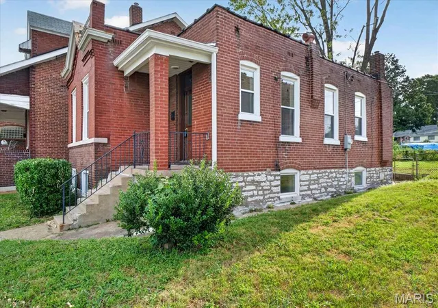 Single family home for sale at 5216 Morganford Rd, Saint Louis, MO 63116 | MLS# MIS26060205