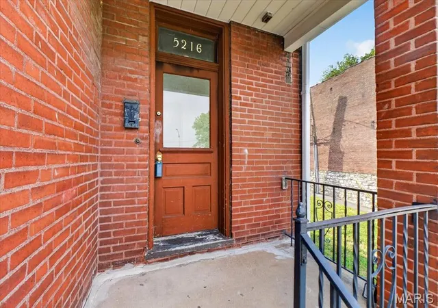 Photo 2 of Single family home for sale at 5216 Morganford Rd, Saint Louis, MO 63116 | MLS# MIS26060205 | Listing updated on 2026-09-18