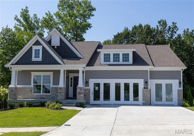 Photo 1 of Single family home for sale at 100 Cedarstone Dr, O Fallon, MO 63368 | MLS# MIS26060211 | Listing updated on 2026-09-29