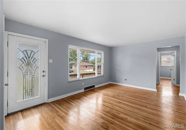Photo 3 of Single family home for sale at 7304 Esterbrook Dr, Saint Louis, MO 63136 | MLS# MIS26060227 | Listing updated on 2026-09-24