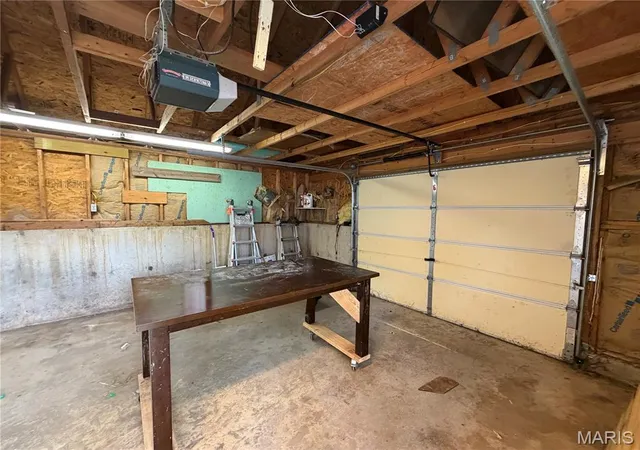 Photo 3 of Single family home for sale at 700 Hazel, Hannibal, MO 63401 | MLS# MIS26060285 | Listing updated on 2026-09-25