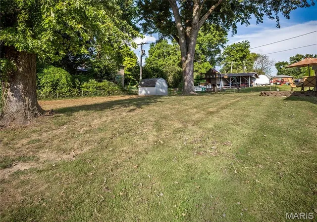Photo 4 of Single family home for sale at 113 Ridgemoor Dr, Glen Carbon, IL 62034 | MLS# MIS26060295 | Listing updated on 2026-09-22