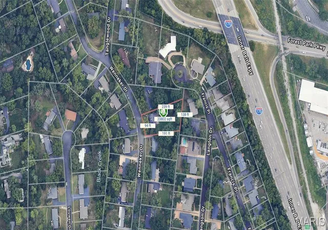Photo 1 of Sale Pending at 712 Wenneker Dr, Saint Louis, MO 63124 | MLS# MIS26060298 | Listing updated on 2026-10-02