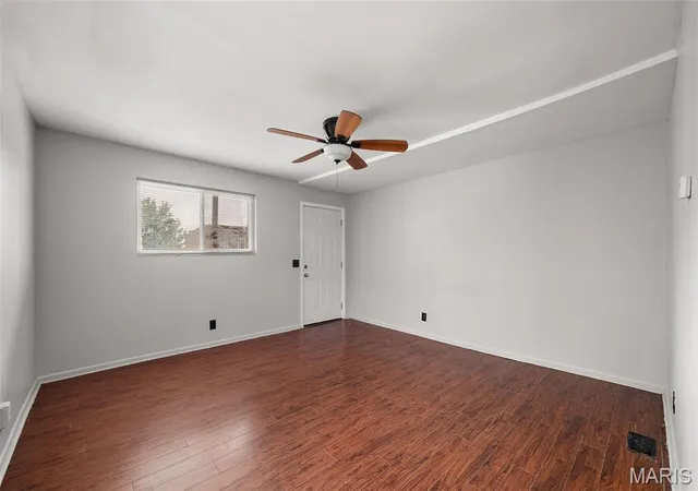 Photo 3 of Multi family home for sale at 7211-7213 Minnesota Ave, Saint Louis, MO 63111 | MLS# MIS26060309 | Listing updated on 2026-09-19