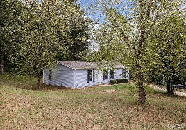 Photo 3 of Single family home for sale at 161 Madison Rene Ave, Moscow Mills, MO 63362 | MLS# MIS26060331 | Listing updated on 2026-09-25