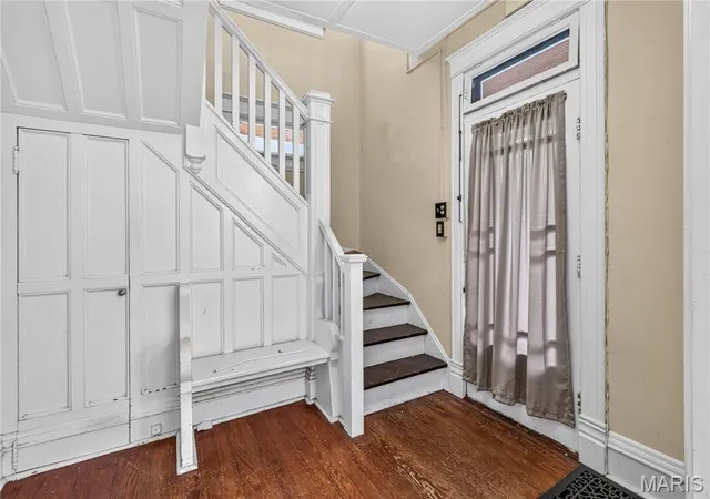 Photo 4 of Sale Pending at 52 North 2nd St, Sainte Genevieve, MO 63670 | MLS# MIS26060332 | Listing updated on 2026-09-26
