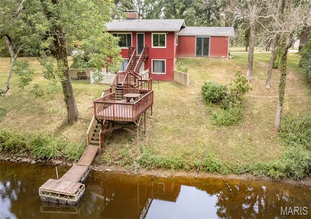 Photo 2 of Single family home for sale at 13390 Staunton Bunker Hl Rd, Bunker Hill, IL 62014 | MLS# MIS26060333 | Listing updated on 2026-09-27