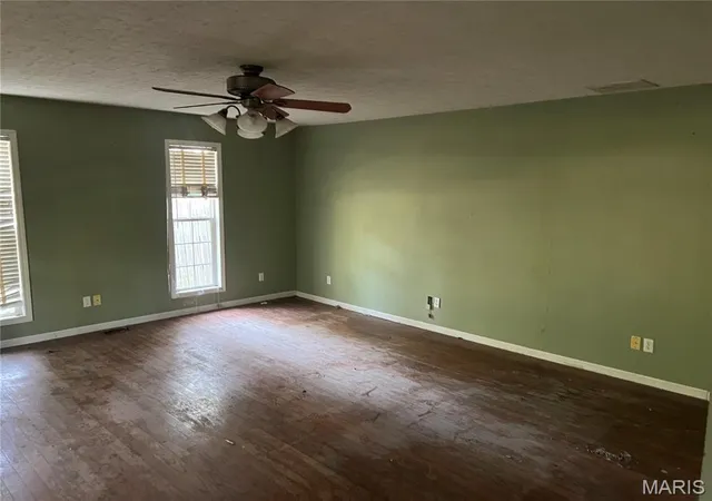 Photo 3 of Single family home for sale at 32539 Odessa Dr, Lebanon, MO 65536 | MLS# MIS26060336 | Listing updated on 2026-09-28