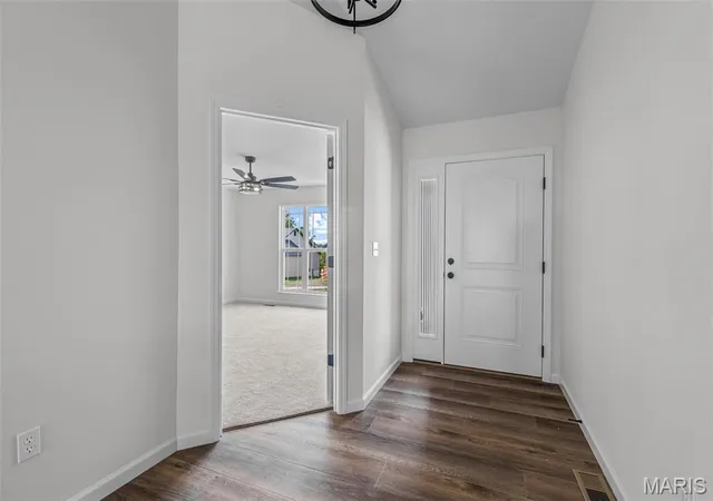 Photo 3 of Single family home for sale at 1522 Louisiana Dr, Herculaneum, MO 63048 | MLS# MIS26060347 | Listing updated on 2026-10-05