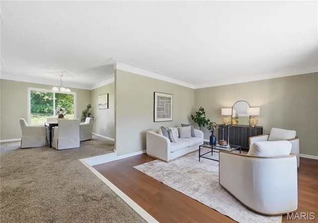 Photo 2 of Single family home for sale at 2908 Westminister Dr, Saint Charles, MO 63301 | MLS# MIS26060370 | Listing updated on 2026-10-29