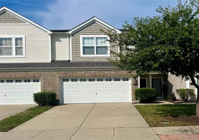 Photo 1 of Sale Pending at 1953 Celebration Park Cir, Belleville, IL 62220 | MLS# MIS26060377 | Listing updated on 2026-09-28