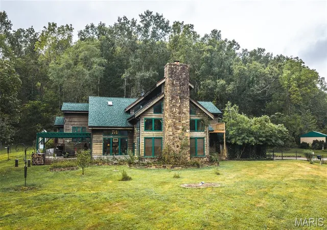 Photo 3 of House for sale at 16800 State Route T, Newburg, MO 65550 | MLS# MIS26060383 | Listing updated on 2026-09-22
