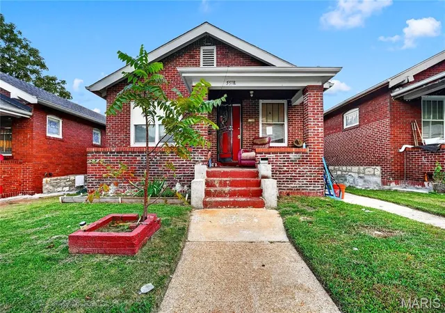 Photo 1 of Single family home for sale at 5518 Emerson Ave, Saint Louis, MO 63120 | MLS# MIS26060391 | Listing updated on 2026-09-18
