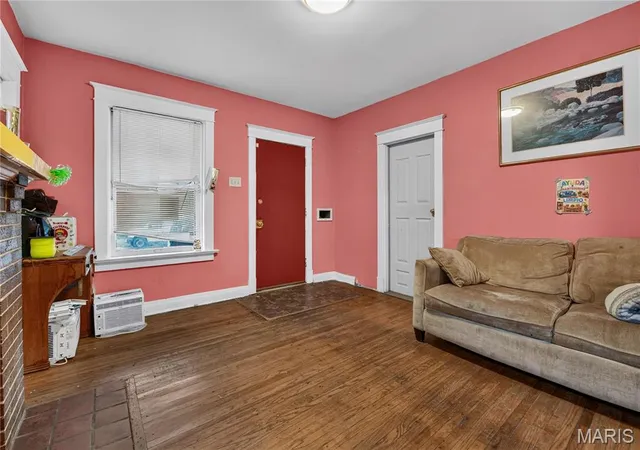 Photo 3 of Single family home for sale at 5518 Emerson Ave, Saint Louis, MO 63120 | MLS# MIS26060391 | Listing updated on 2026-09-18