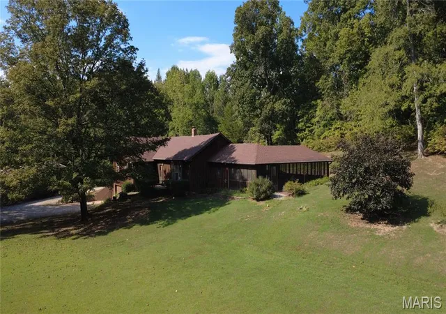 Photo 2 of Single family home for sale at 136 Highway O, Williamsville, MO 63967 | MLS# MIS26060398 | Listing updated on 2026-10-01