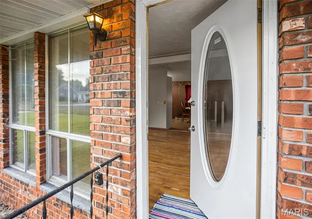 Photo 3 of Single family home for sale at 224 Elm St, Eldred, IL 62027 | MLS# MIS26060414 | Listing updated on 2026-09-29