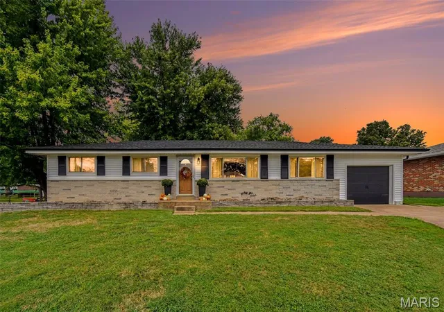 Photo 1 of Single family home for sale at 661 Sun Valley N, Arnold, MO 63010 | MLS# MIS26060415 | Listing updated on 2026-09-29