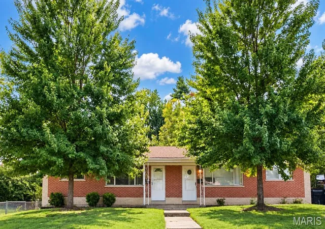 Photo 1 of Multi family home for sale at 414 416 S Cadillac Dr, Saint Charles, MO 63301 | MLS# MIS26060416 | Listing updated on 2026-09-25