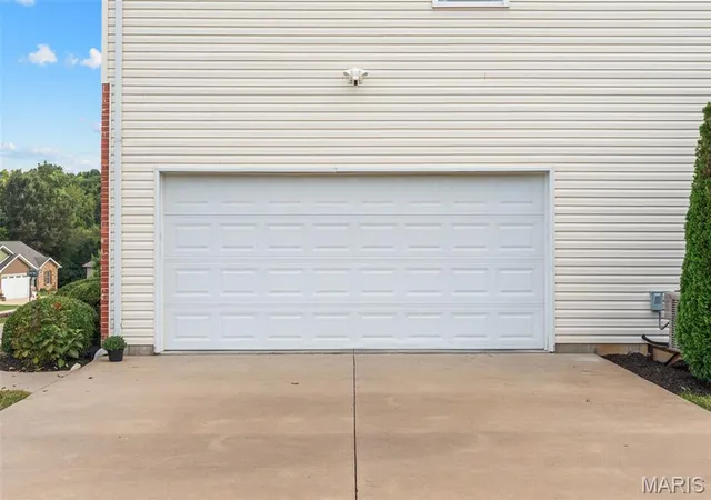 Photo 3 of Single family home for sale at 362 Holtgrewe Farms Loop, Washington, MO 63090 | MLS# MIS26060424 | Listing updated on 2026-10-04
