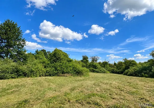 Photo 3 of Land for sale at 0 Tract 9 490ac State Rd Aa, Holts Summit, MO 65043 | MLS# MIS26060432 | Listing updated on 2026-09-26