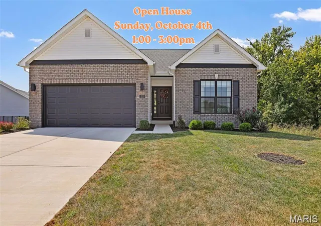 Photo 1 of Single family home for sale at 212 Grand Vista Ct, Edwardsville, IL 62025 | MLS# MIS26060435 | Listing updated on 2026-10-05