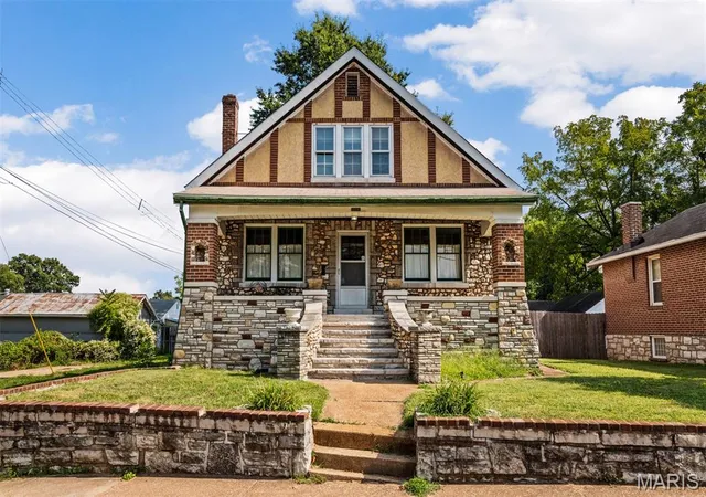 Photo 1 of Single family home for sale at 7920 Hildesheim Ave, Saint Louis, MO 63123 | MLS# MIS26060445 | Listing updated on 2026-10-10