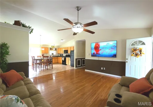 Photo 3 of Single family home for sale at 8144 S Slope Dr, Dittmer, MO 63023 | MLS# MIS26060457 | Listing updated on 2026-09-27