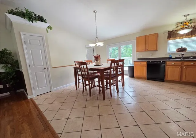 Photo 4 of Single family home for sale at 8144 S Slope Dr, Dittmer, MO 63023 | MLS# MIS26060457 | Listing updated on 2026-09-27