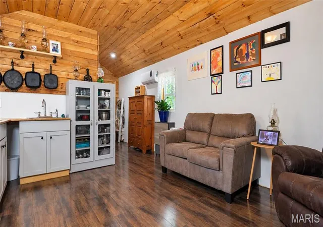 Photo 3 of House for sale at 3136 County Rd 5170, Salem, MO 65560 | MLS# MIS26060471 | Listing updated on 2026-10-02
